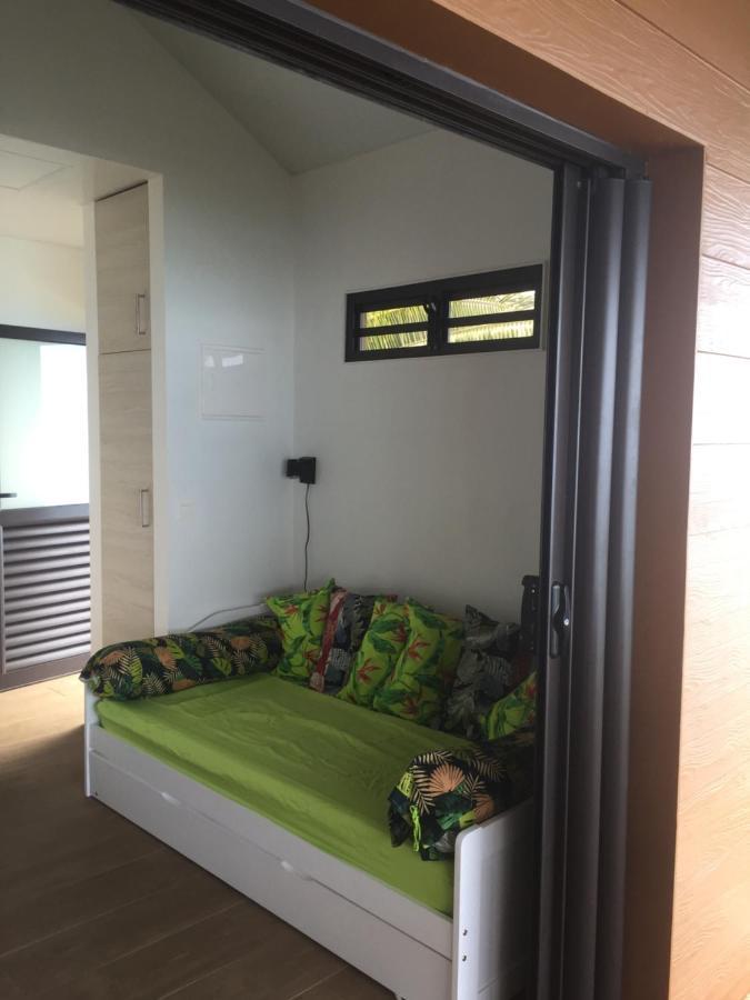 Fare Anuanua Bed and Breakfast Haapiti Buitenkant foto