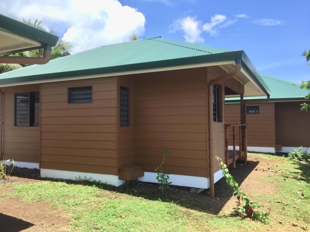 Fare Anuanua Bed and Breakfast Haapiti Buitenkant foto